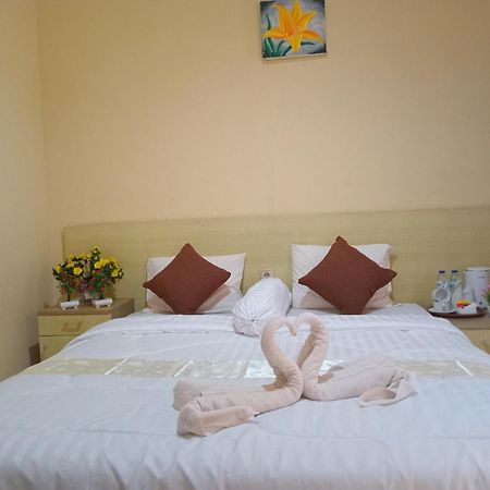 Bayak Hotel Bumdes Cipayung & Resort Ciguntur Exterior photo