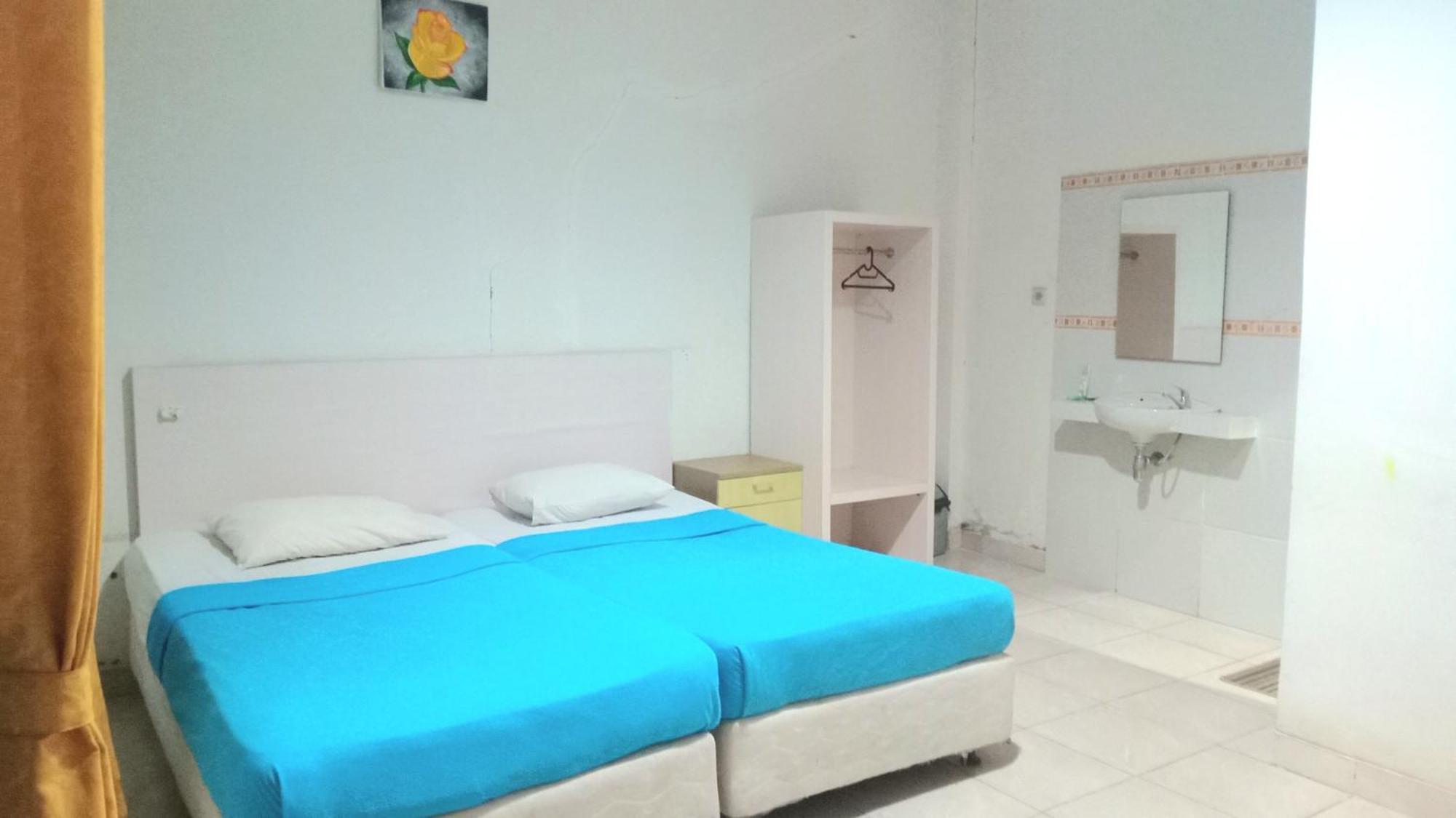 Bayak Hotel Bumdes Cipayung & Resort Ciguntur Exterior photo
