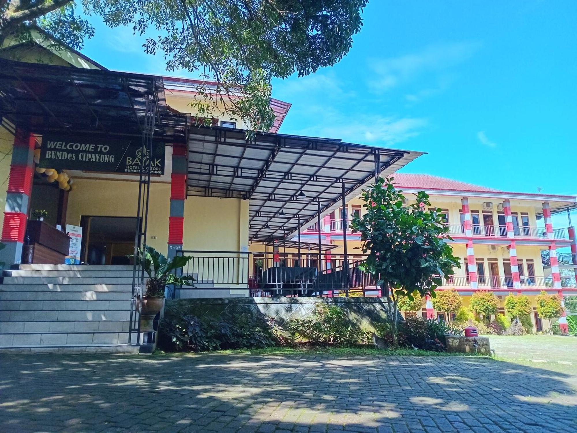 Bayak Hotel Bumdes Cipayung & Resort Ciguntur Exterior photo